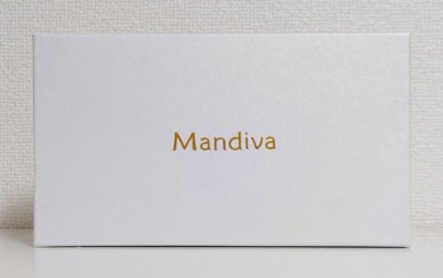 Mandiva本革ラウンドファスナー長財布のパッケージ